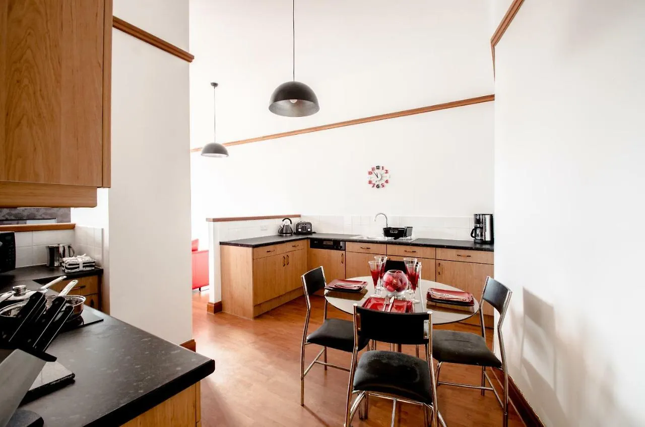 City Centre Orange Apartments Bastille Aberdeen